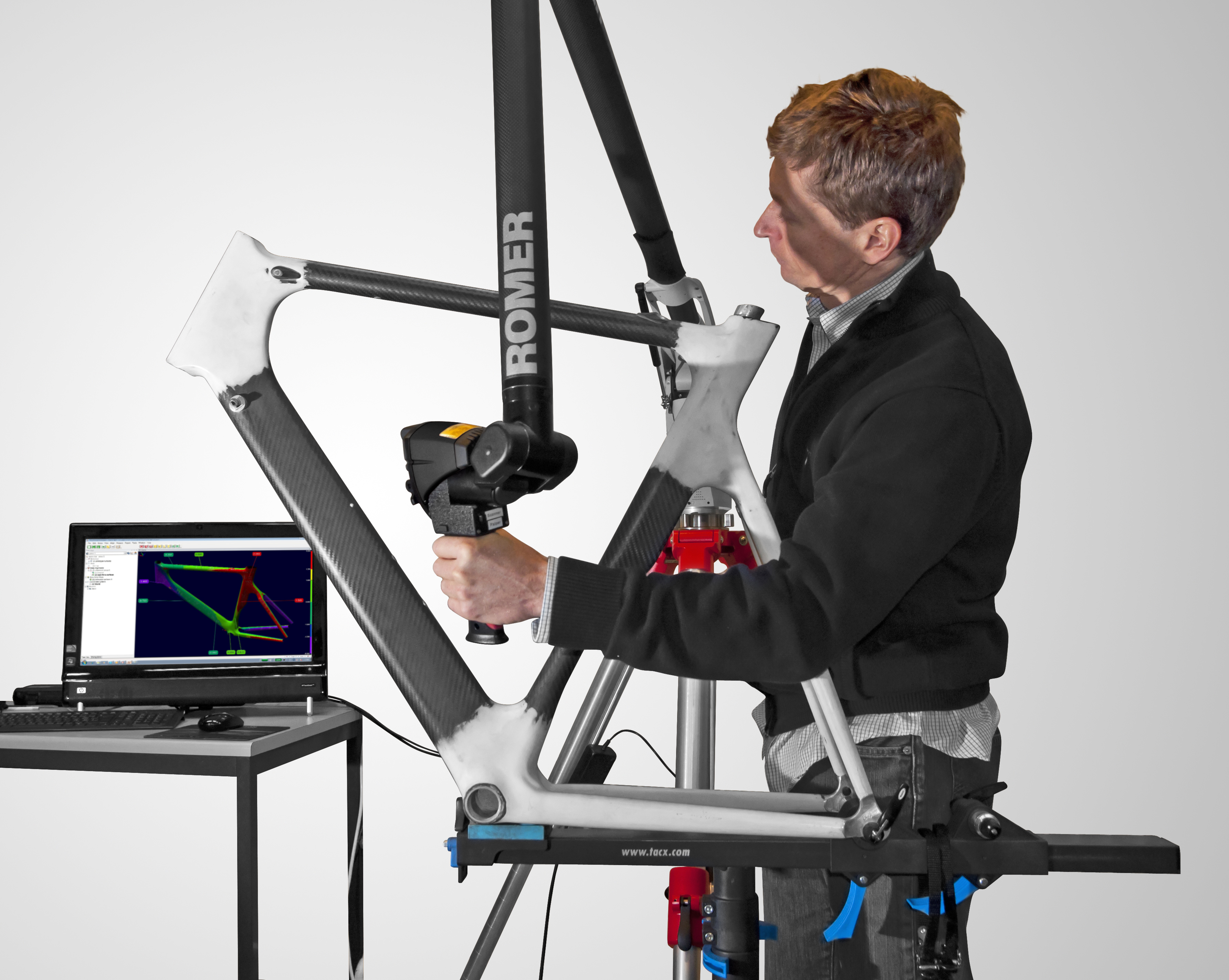 Measuring systems. 3d сканеры Hexagon. 3d сканер Hexagon рука. Переносная координатно измерительная машина.